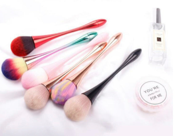 Luxury Nail Dust Brush