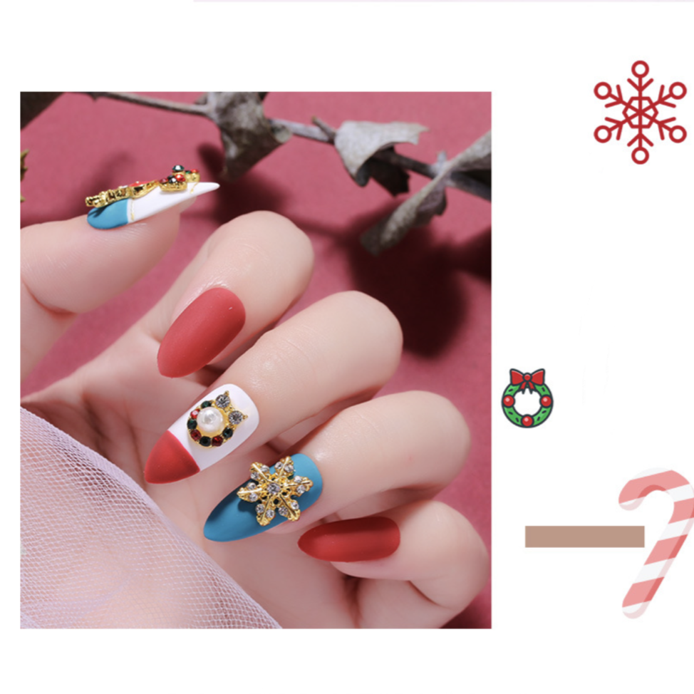 CHRISTMAS NAIL DECORATION