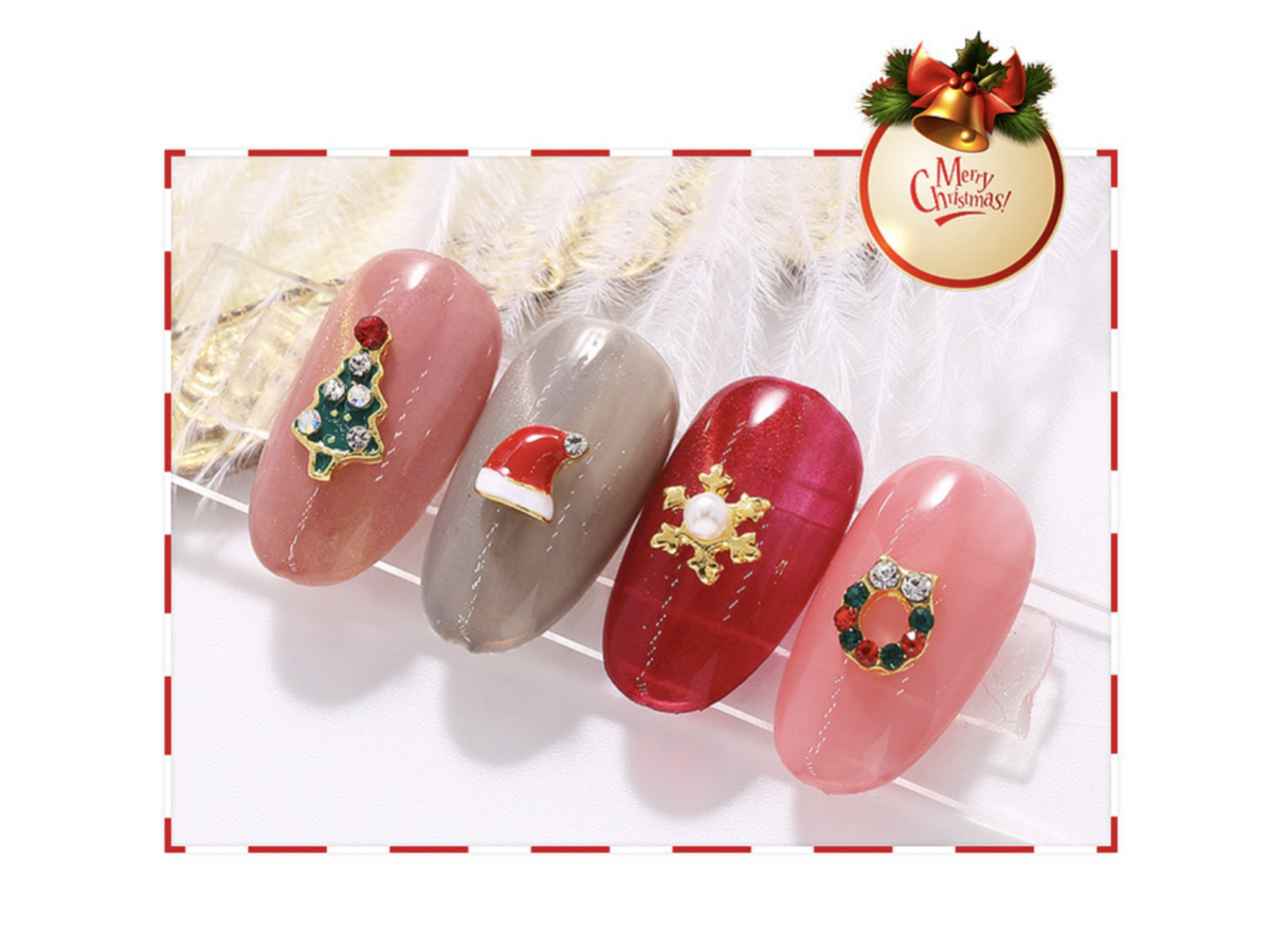 CHRISTMAS NAIL DECORATION