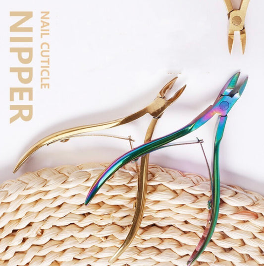 Cuticle Cutter - Gold