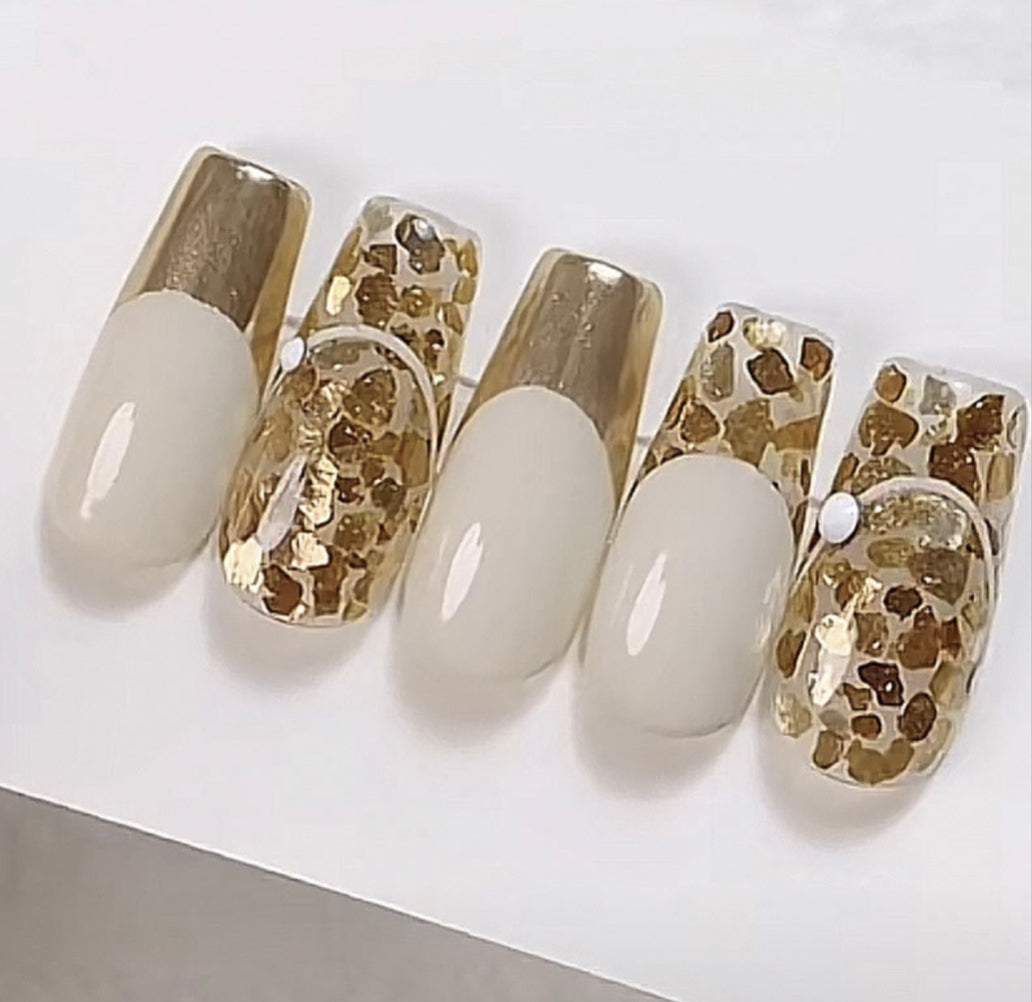 Mineral Nail Art Copper & Gold Pieces