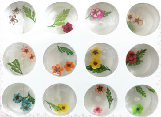 Small Flower With Leaf nail art
