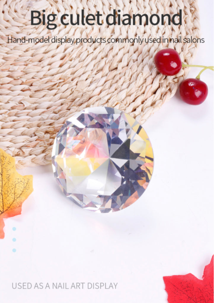 DIAMOND NAIL DISPLAY